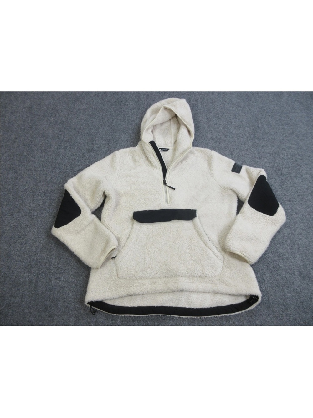 The North Face Women S Campshire Sherpa Fleece 1/4 Zip Pullover Hoody CREAM/BLK